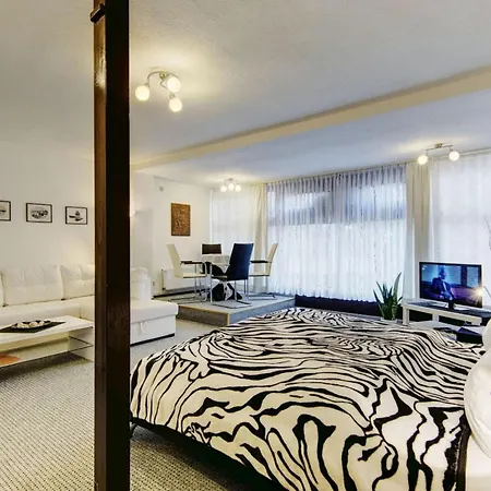 Warnemunder Stube In The 